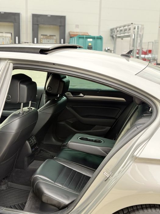 Volkswagen Passat B8 2.0TSI 280CP 4MOTION R-Line
