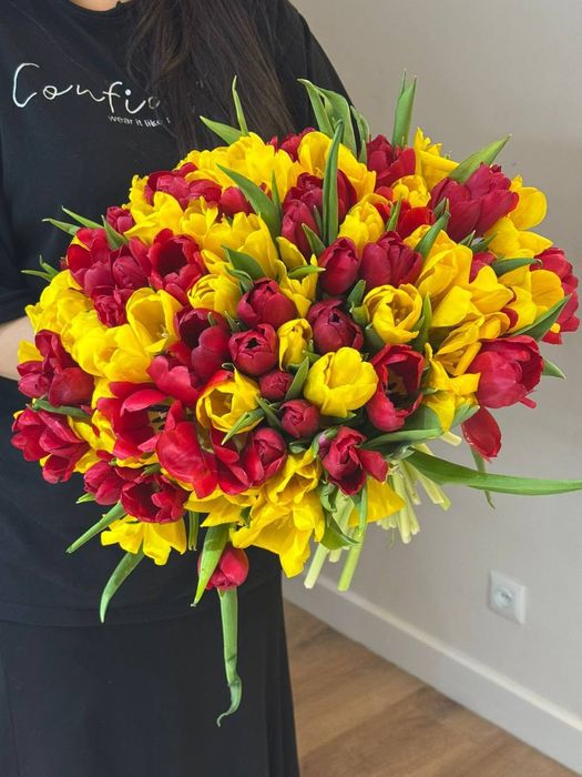 Тюльпан 99 штук СРОЧНО