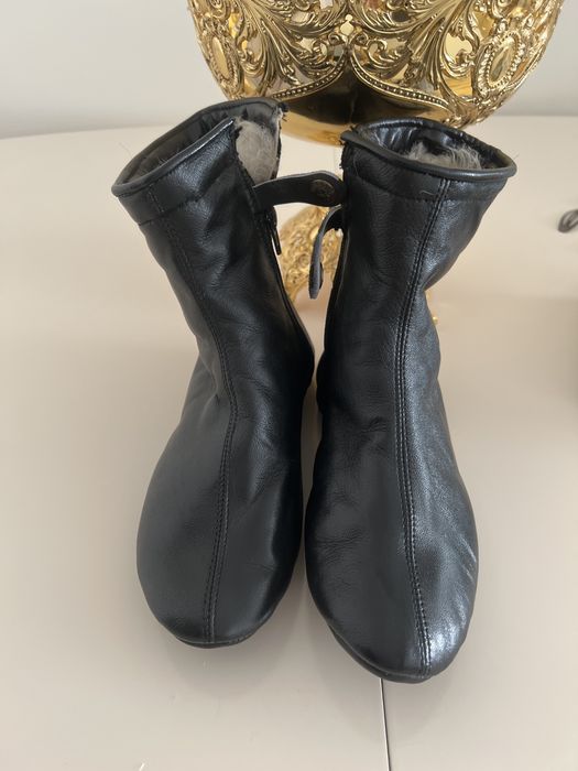 Продается домашняя женская обувь