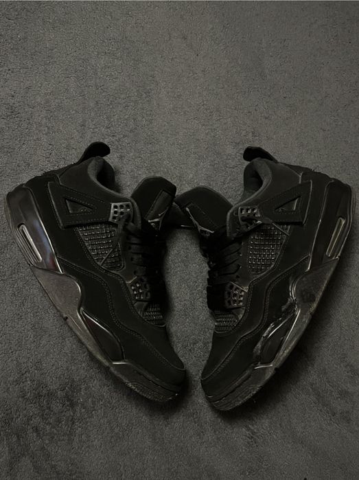 Jordan 4 Black Cat