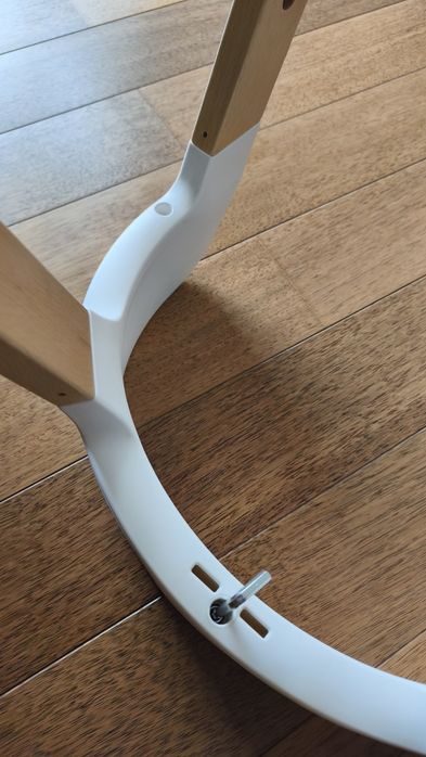 Стол за хранене Stokke Steps + седалка, възглавнички и колан.