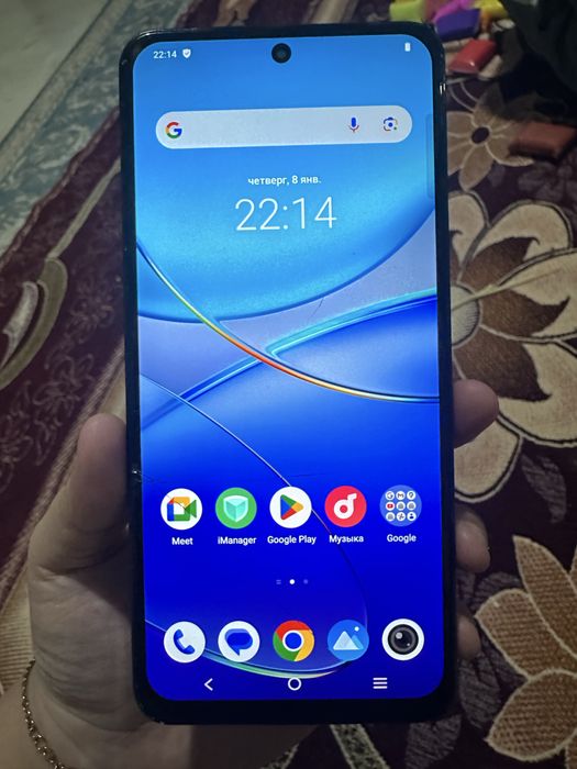 Рюкзак VIVO и телефон Vivo Y100