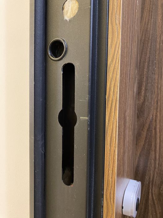 Установка электронных смарт замков!!!