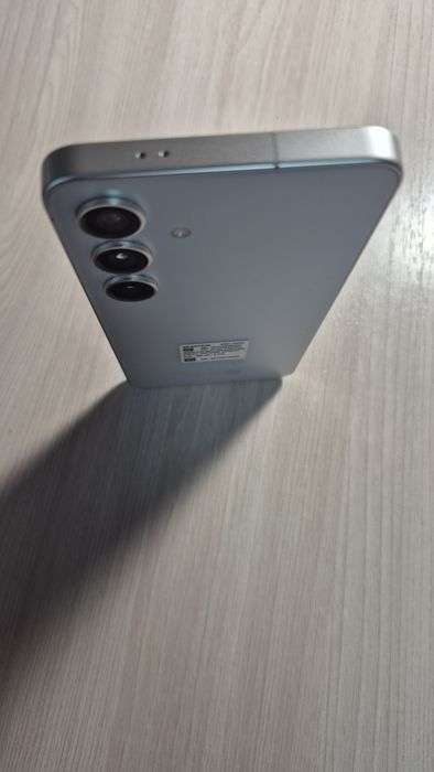 Продам Samsung S 24
