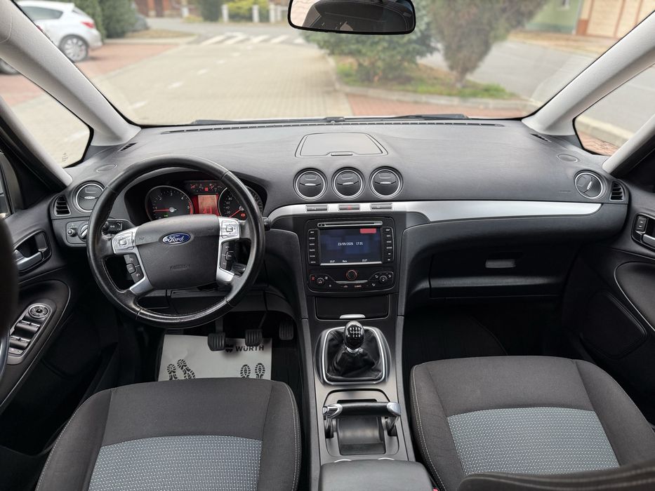 Ford Galaxy 2.0 Tdci 2012 / 7 scaune / 7 locuri
