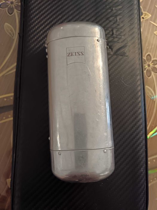 Vând toc ochelari foarte vechi din argint