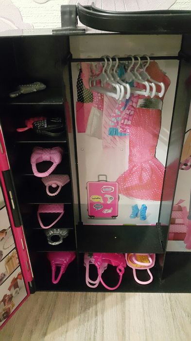 Продам шкаф для кукол