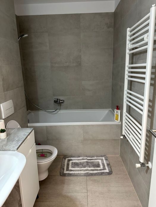 Închiriez apartament in regim hotelier cu 2 camere