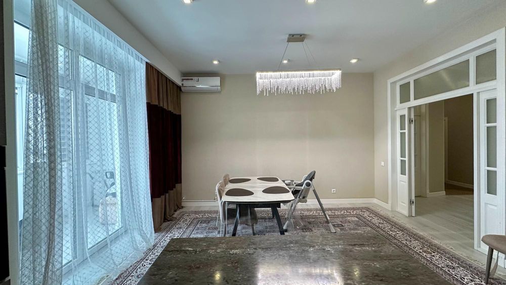 4-х ком в доме Гаку, Владислав ИмпериЯ