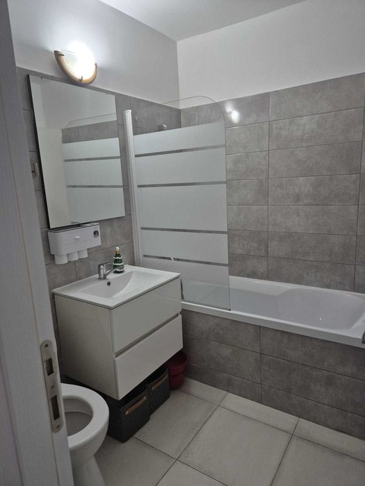 Inchiriez apartament 2 camere Calea Rahovei