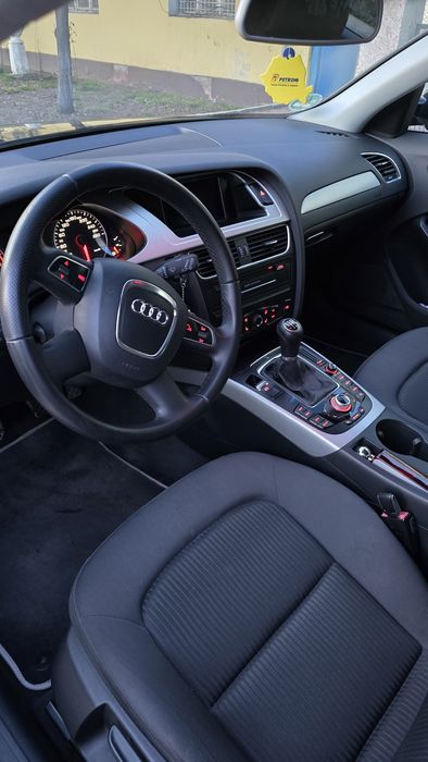 Vând Audi A4 Euro5