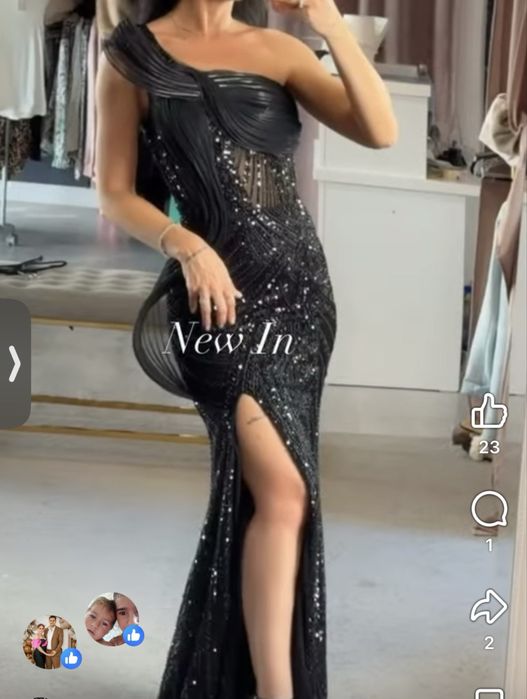 Rochie elegantă de seară – mărimea S – purtată o singură data