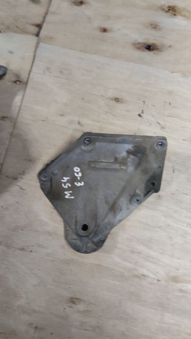 Кронштейны двигателя БМВ