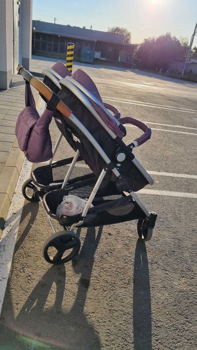 Carucior gemeni stare impecabila