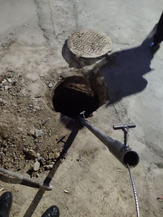 Kanalizatsiya tozalash24/7 Xamyonbop narxlarda.Канализация Очистка24/7