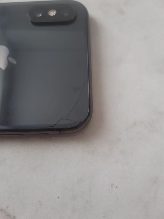 IPHONE XS продам