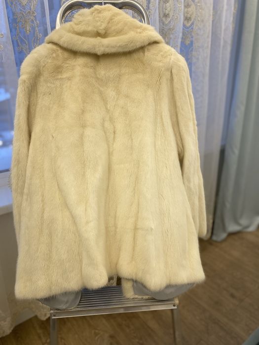 Продам Шубу «автоледи»