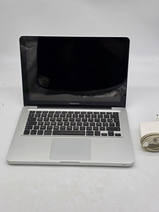 Laptop Apple MacBook Pro 13, Intel Core i5, 8GB DDR3, SSD 256GB