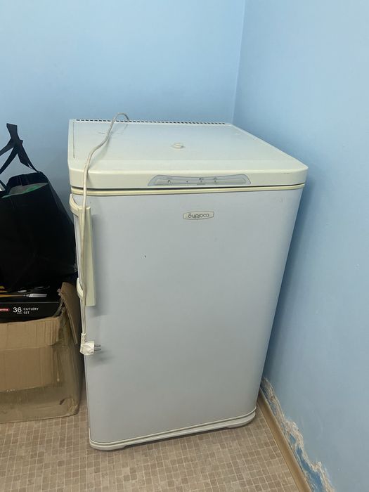 Продам холодильник