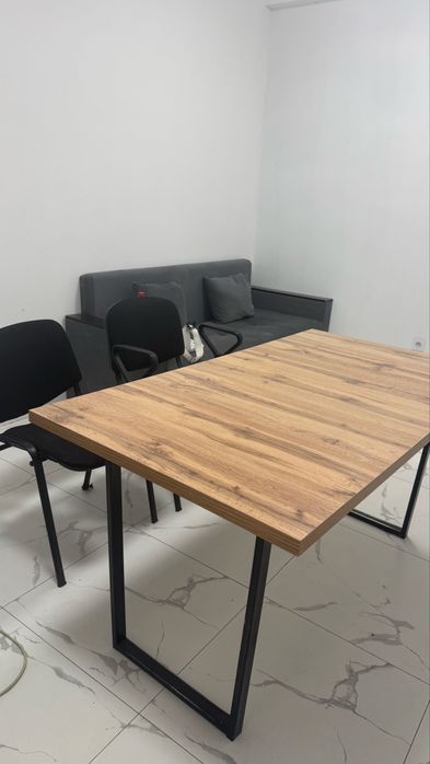 Стол 150•80см срочно продам
