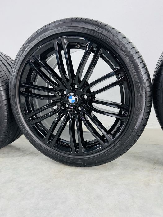 Jante Bmw Seria 5 R19 G30 G31 Originale M664 Negru Lucios Michelin de vara * Runflat 2024 95%