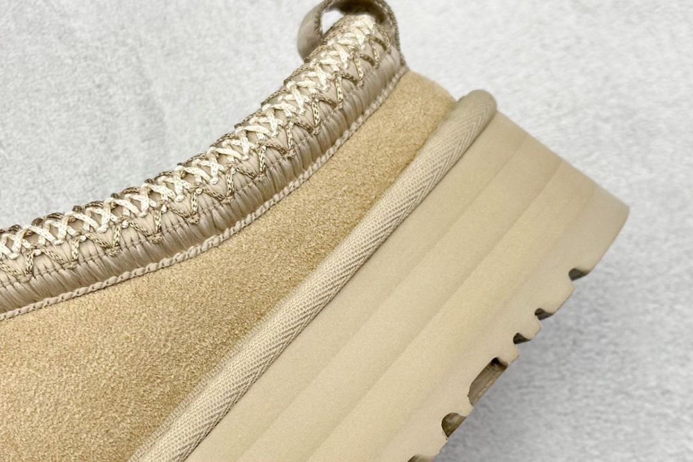 Ugg tazz chesnut  sand si mustard seed doar 37