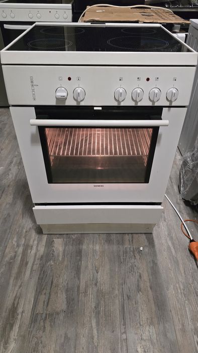 Печка Siemens 60см