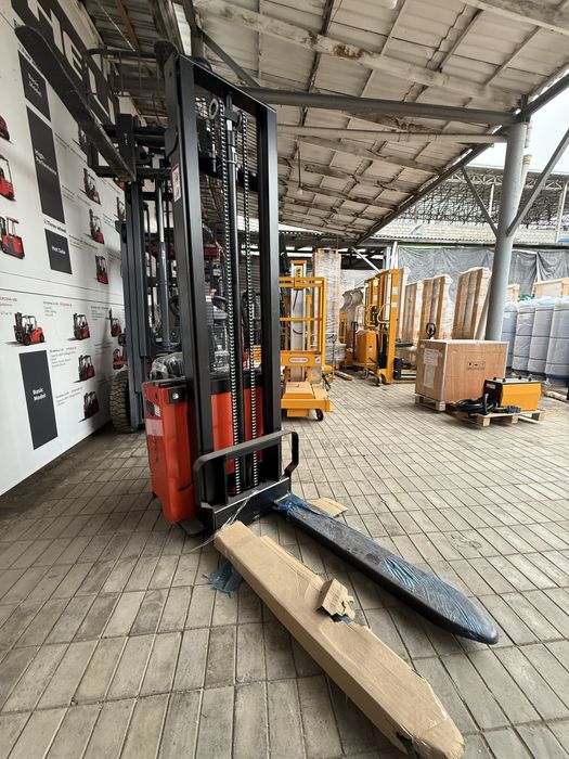 Автомат электрический штабелер погрузчик оптом подёмник SAAB HELI кара