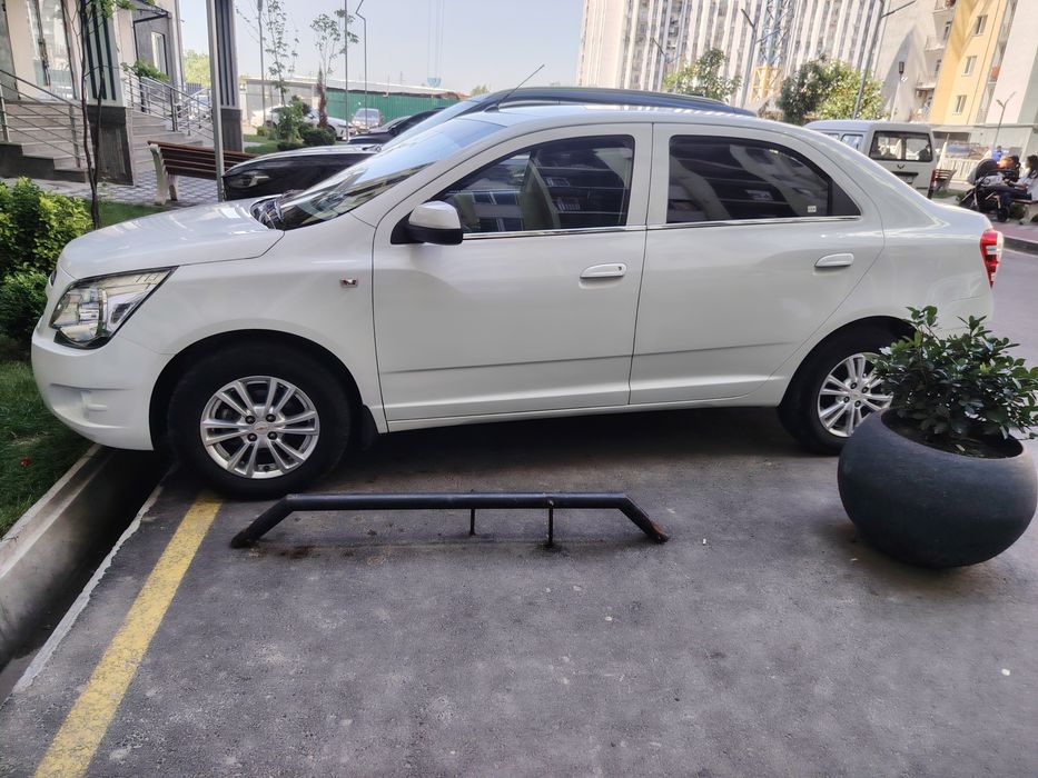 Cobalt 2021yil. AT sotiladi. Kraska toza. 82200 km yurgan.