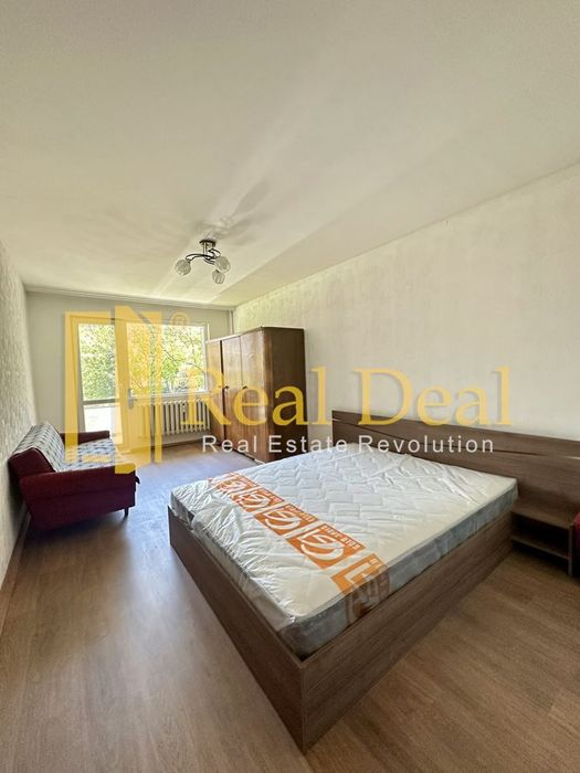 Дава се под наем Тристаен апартамент в София, Дианабад - 80 кв.м за 687.99 € - Снимка #2