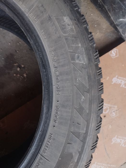 Продам Шины 235/60/R18