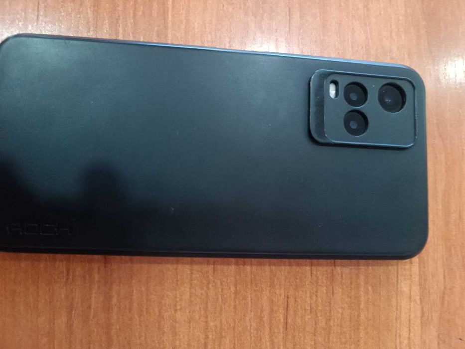 Vivo y33s tel sotiladi