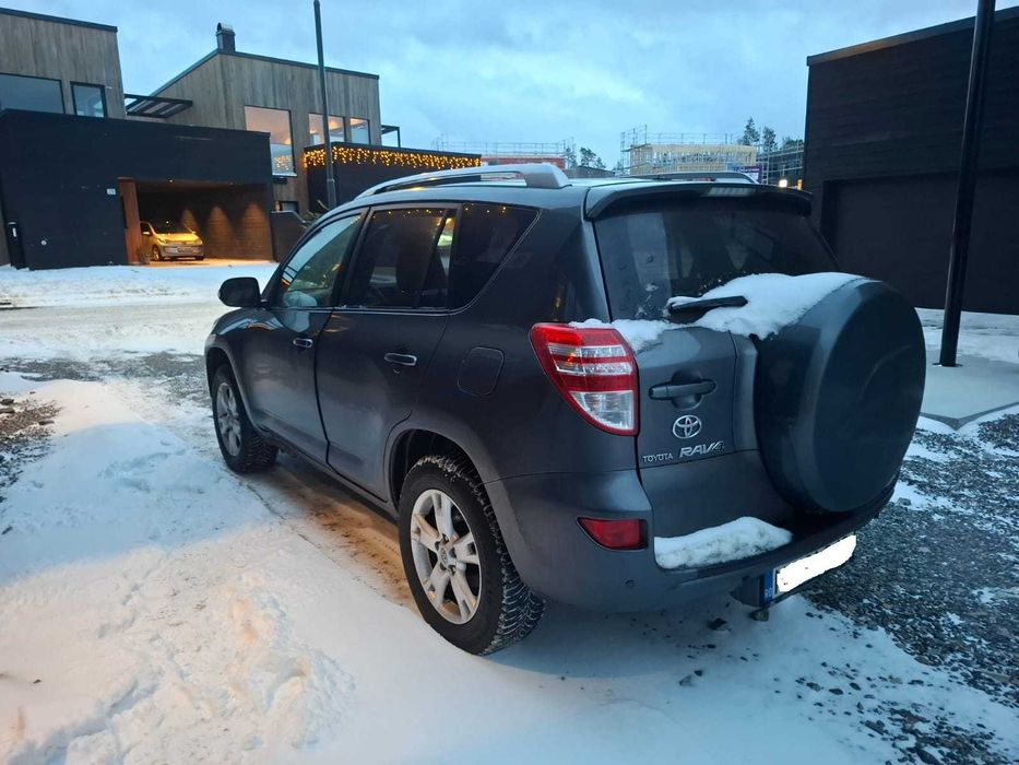 Vanzare Toyota RAV4