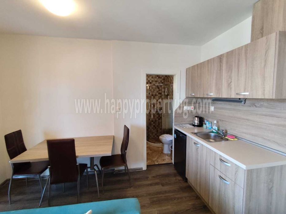 Продава се Тристаен апартамент в к.к. Слънчев бряг - 70 кв.м за 1172 €/кв.м - Снимка #2