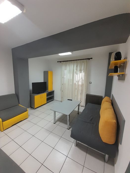 Дава се под наем Едностаен апартамент в Хасково, Промишлена зона - Юг - 55 кв.м за 60 € - Снимка #2