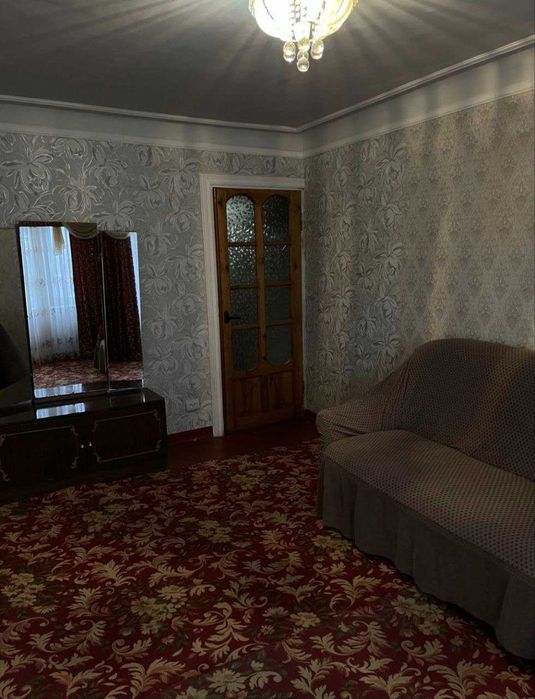 Фрунзеда 2хоналик квартира бор оилага