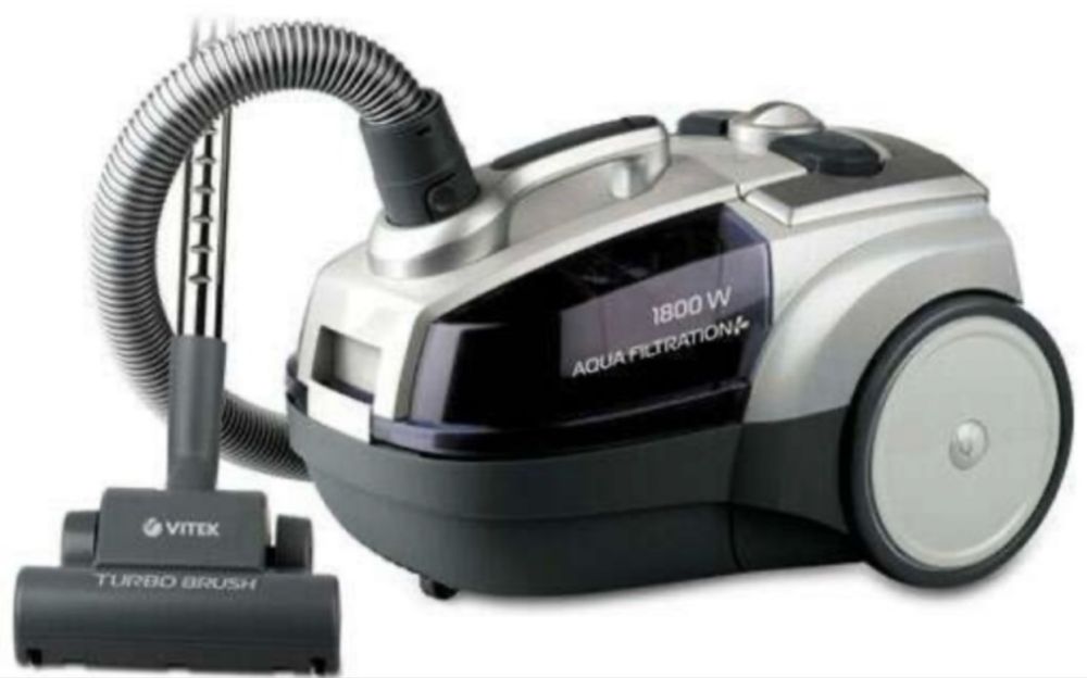 Пылесос с аквафильтром Vitek VT-1833