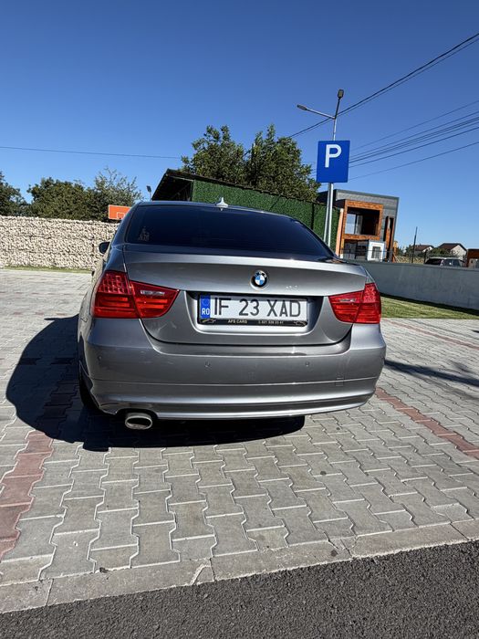 BMW Seria 3 2010 — imagine 3