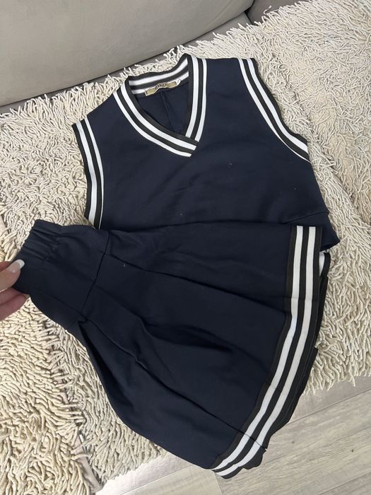 Продам куртку зимнюю вещи