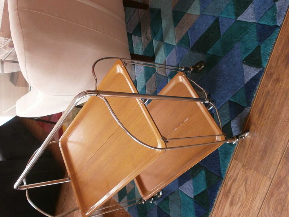 Помощна Маса за Сервиране на Колелца 60/40см от СССР Сгъваема