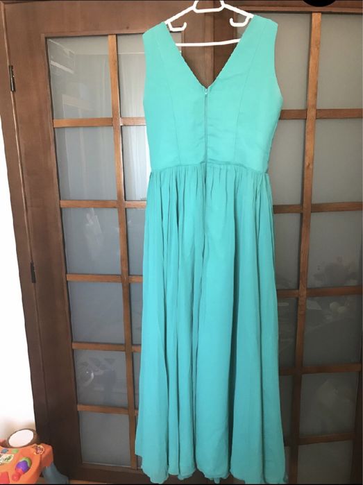 Vând rochie lungă de ocazie