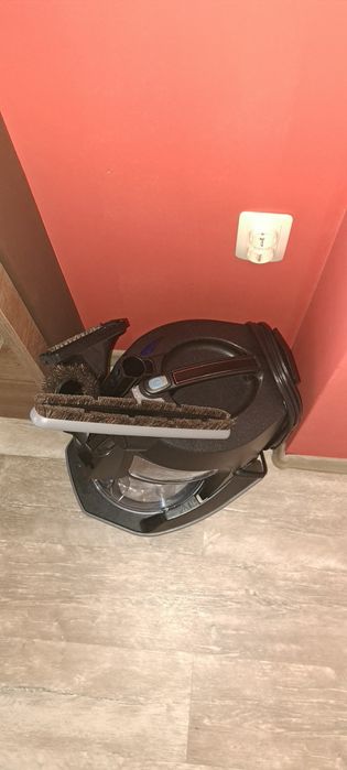 Прахосмукачка. РЕЙН.БОЛ