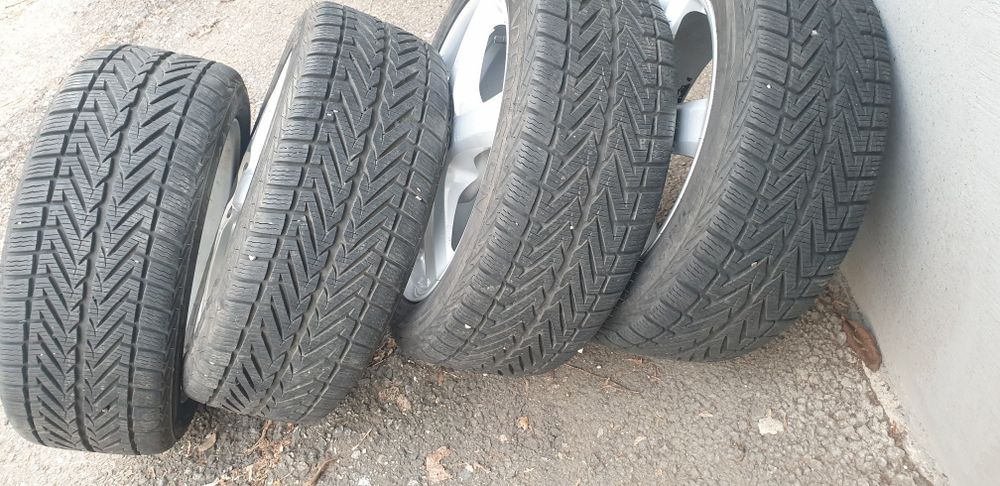 4Roti Alu Volvo V70 215/50/17 VREDESTEIN M+S imp.Germ.