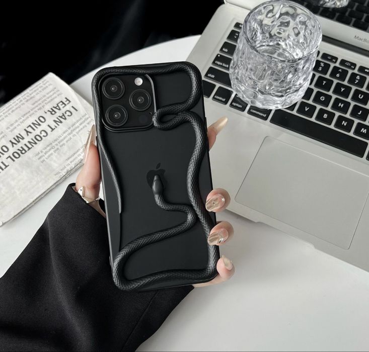 Чехлы на Айфоны