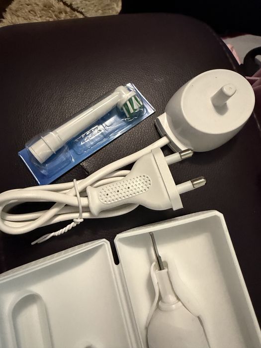 Periuta de dinti Oral B Braun electrica