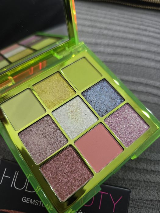 Оригинални палитри HUDA BEAUTY
Палитр
