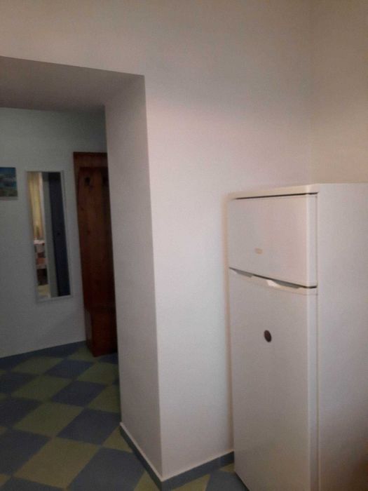 Inchiriez apartament 2 camere
