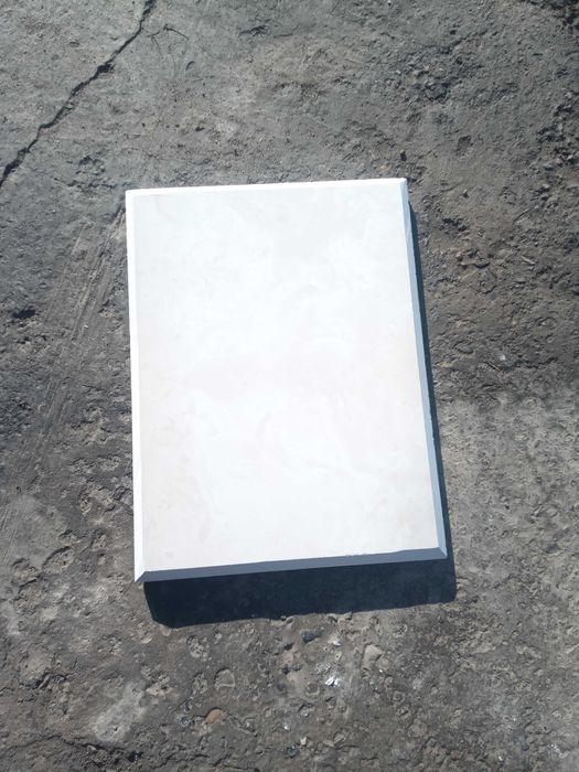 Лаймстоун, мрамор, гранит и травертин.