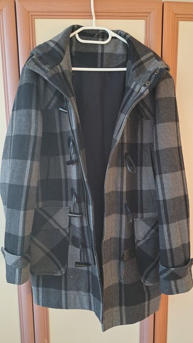 Продавам мъжко зимно палто и яке