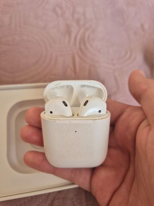 Например, AirPods